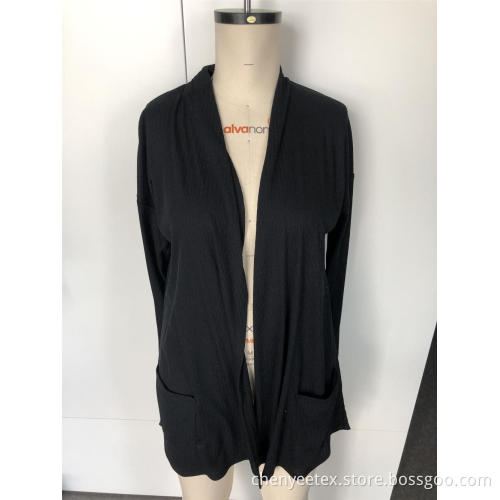 Knit cardigan with long sleeves
